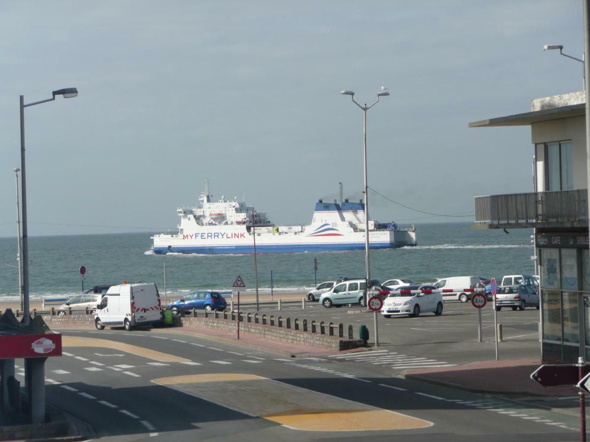 Escale Marine A Calais 4 Etoiles Leilighet Eksteriør bilde